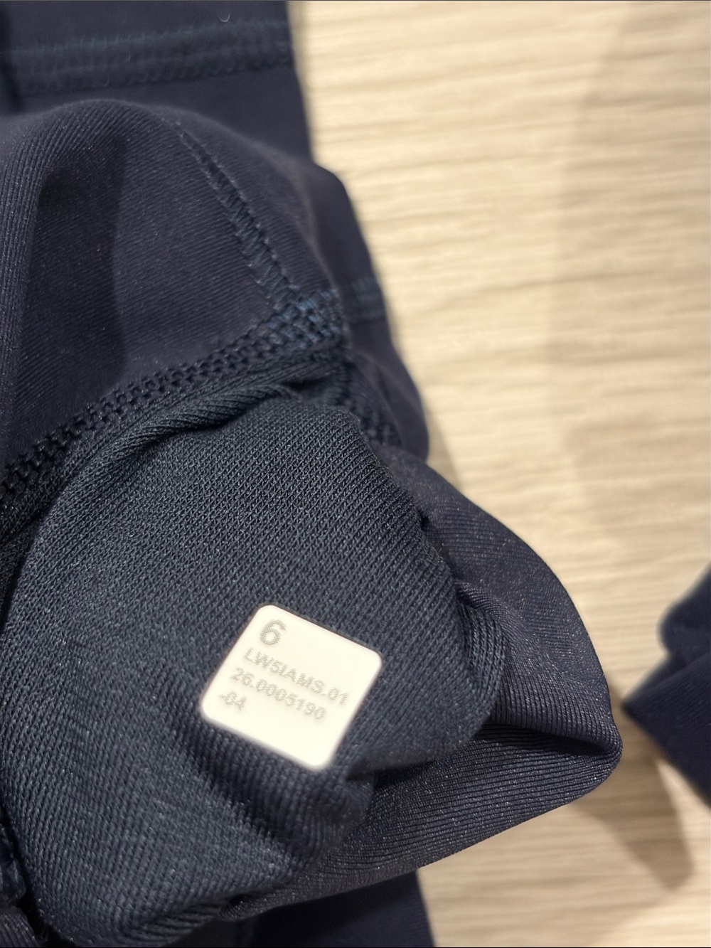 Lululemon wunder train no line 28” - Picture 3 of 4